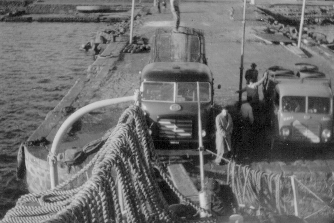 Camioncini nel molo