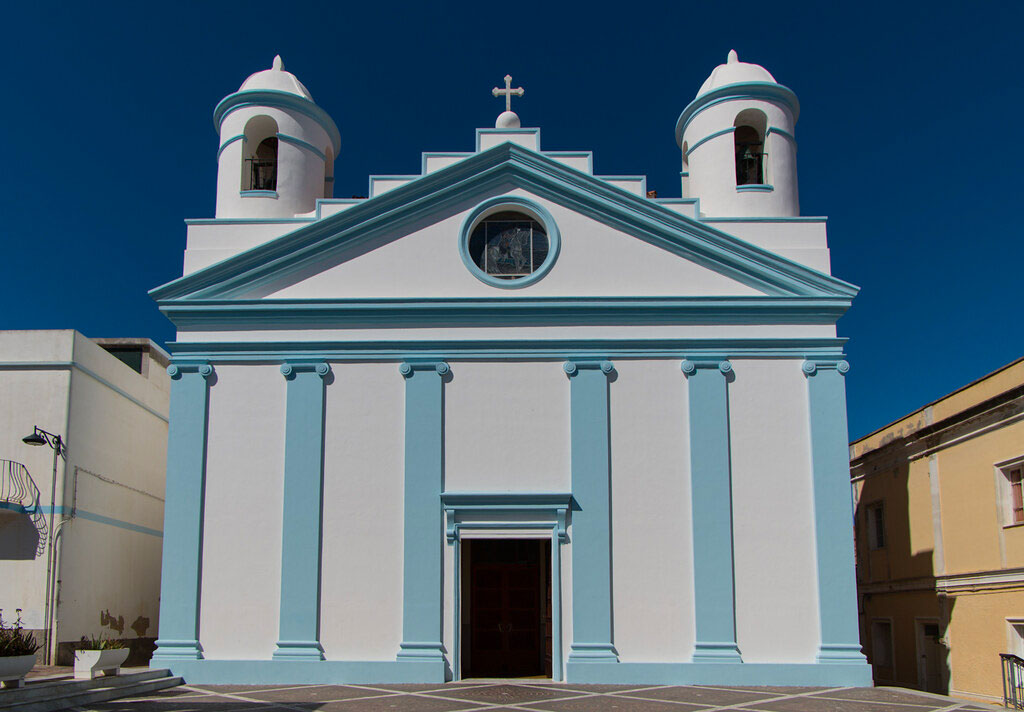 Facciata della chiesa di San Maurizio