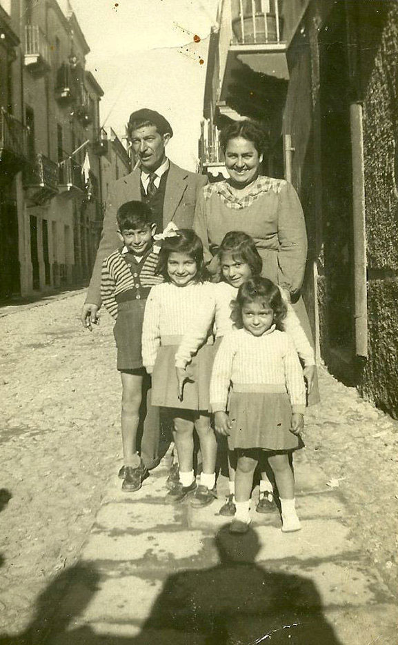 famiglia-per-strada