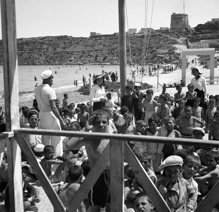 Ragazzi alla colonia marina