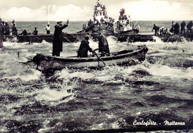 pescatori-durante-la-mattanza