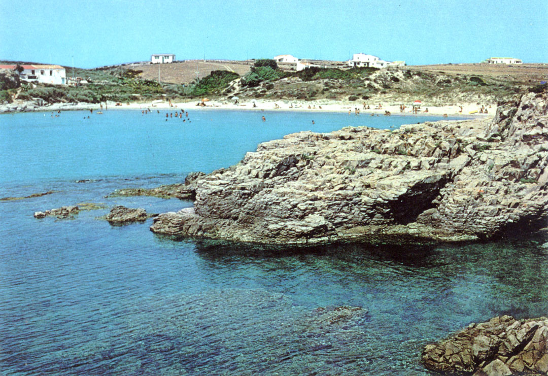 spiaggia-e-scogliera-la-bobba-(1968)