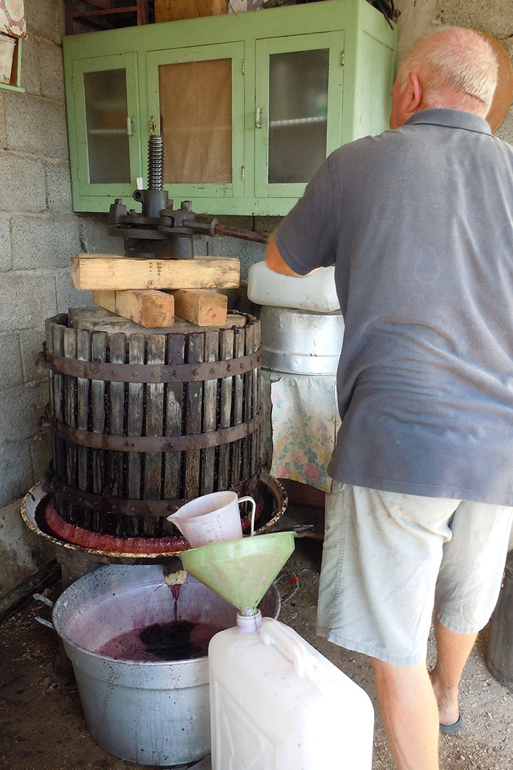 Travaso del vino