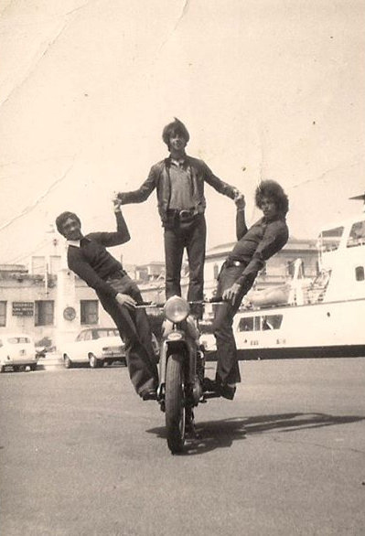 tre-uomini-sulla-moto